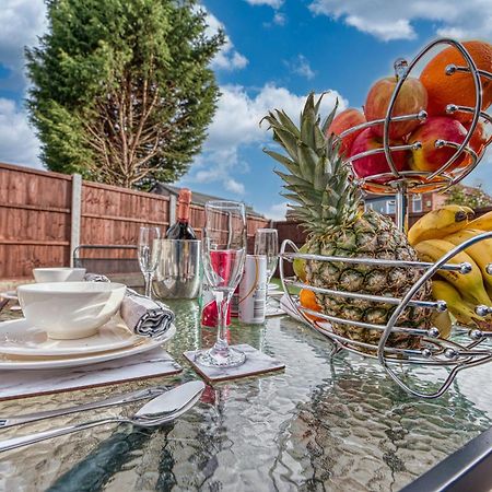 Stylish House - B'Ham Airport And Nec, Jlr Solihull, Business & Leisure Stays - Aspen House المظهر الخارجي الصورة