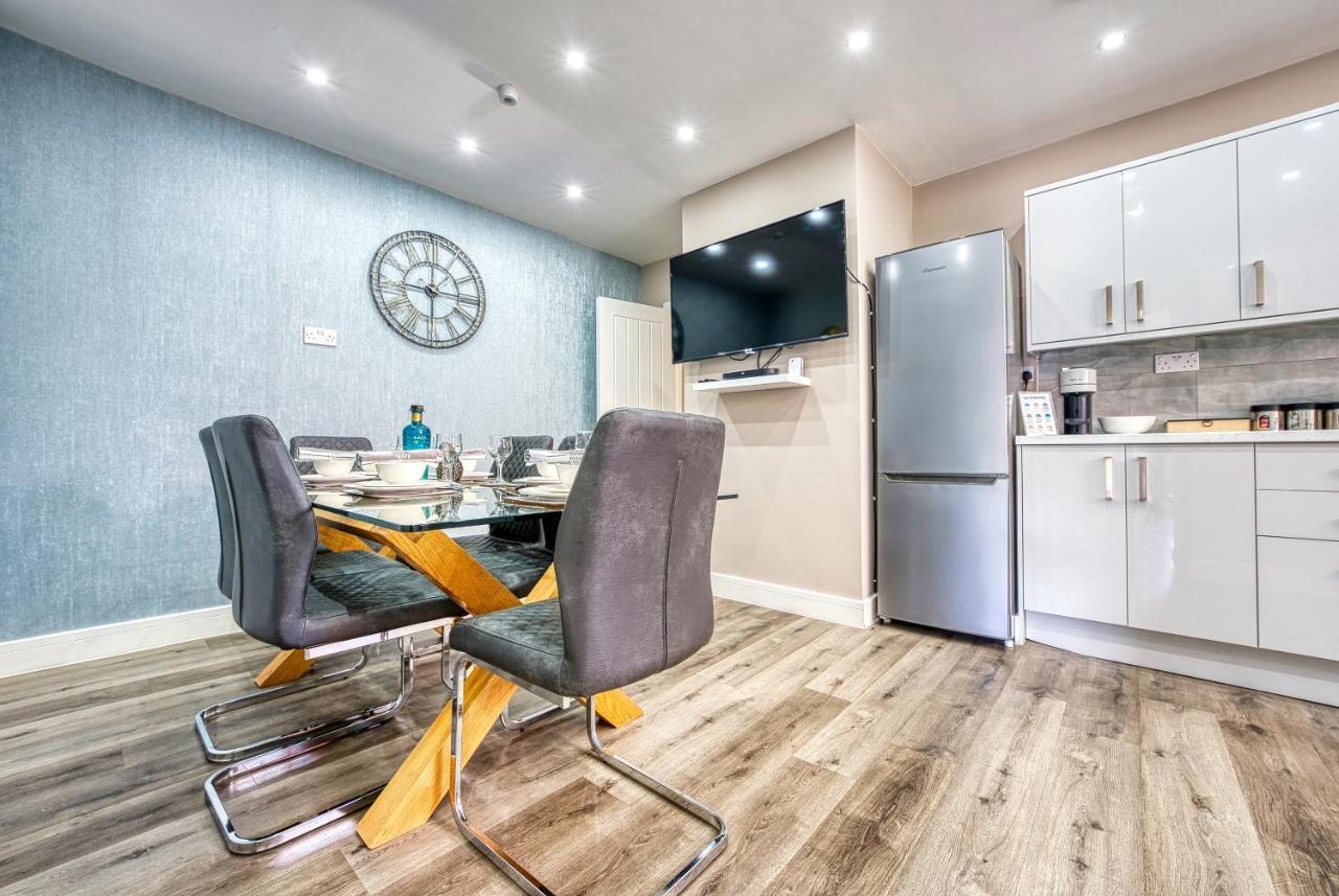 Stylish House - B'Ham Airport And Nec, Jlr Solihull, Business & Leisure Stays - Aspen House المظهر الخارجي الصورة